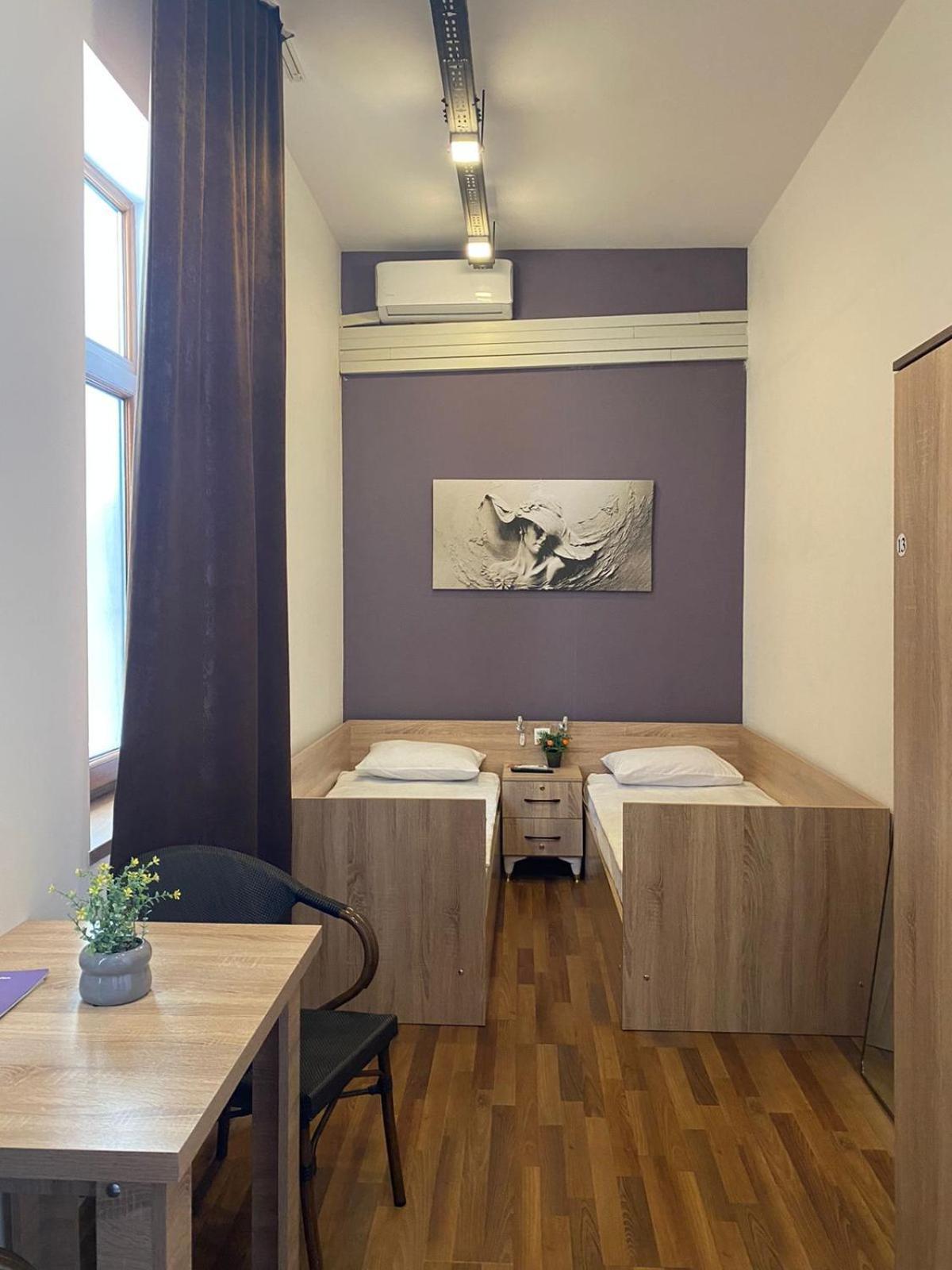 Central Hostel Sheki Ngoại thất bức ảnh